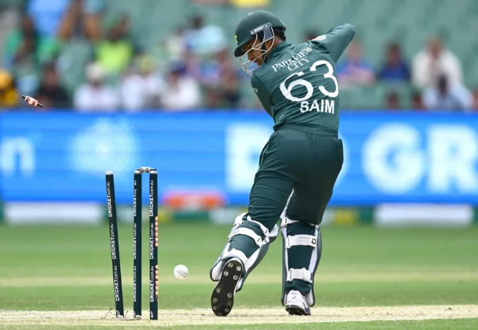 টানা তিন শূন্যতে বিব্রতকর রেকর্ড সাইমের