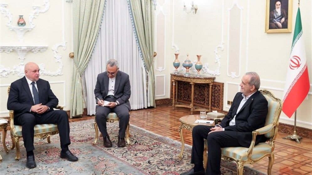 বিশ্বজুড়ে এক দেশের মোড়লগিরির দিন শেষ: ইরানের প্রেসিডেন্ট