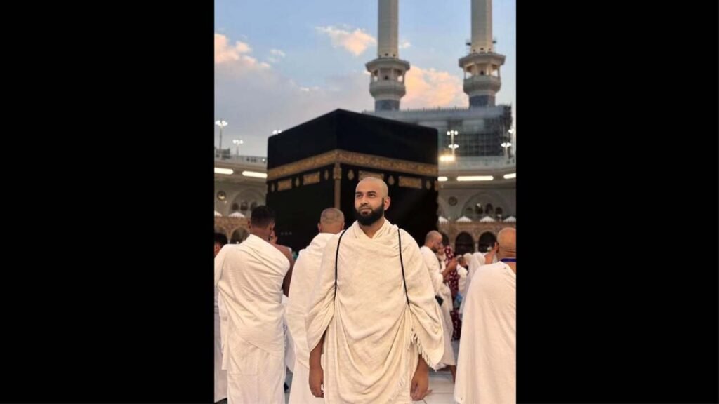 ওমরা পালনে গিয়ে যে বার্তা দিলেন তামিম মৃধা